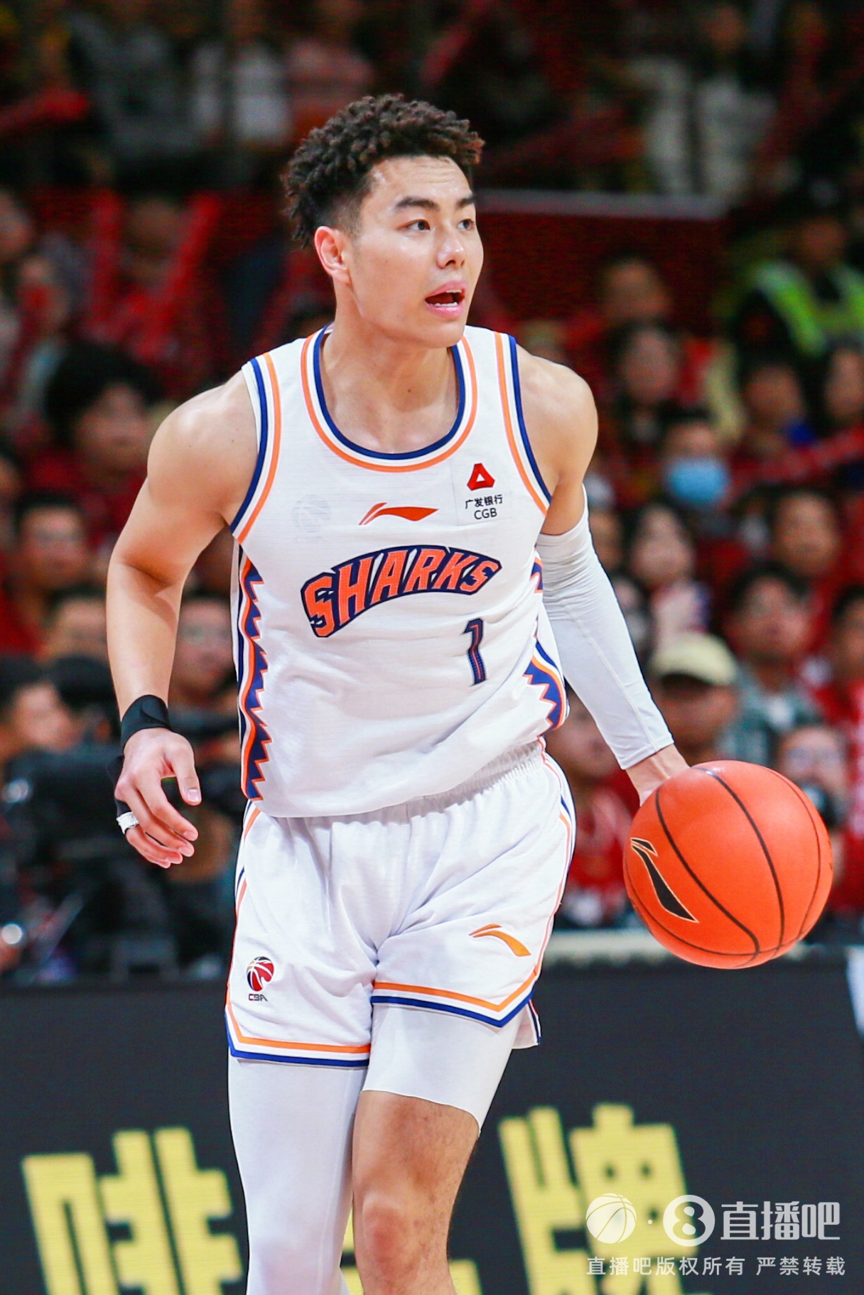 狀態(tài)火熱！李添榮15投10中&三分12中7 得到28分3板2助