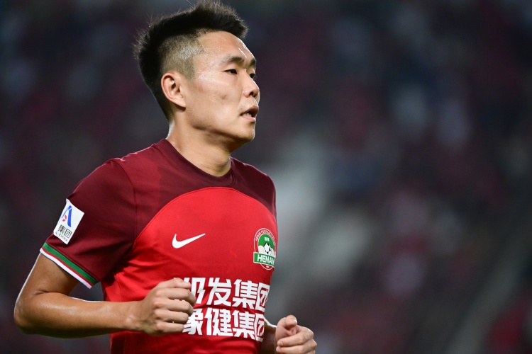 足球報：王上源因骨裂未進入名單，新外援卡多索只能邊打邊磨合